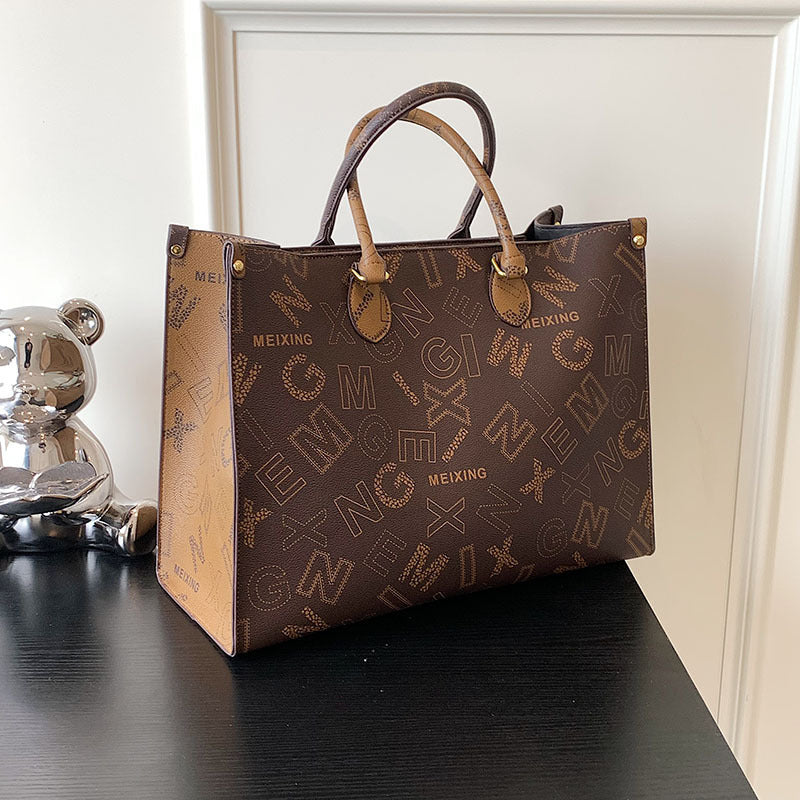 Chic Luxury Tote – Elegant Large Capacity Shoulder Bag for Everyday Style