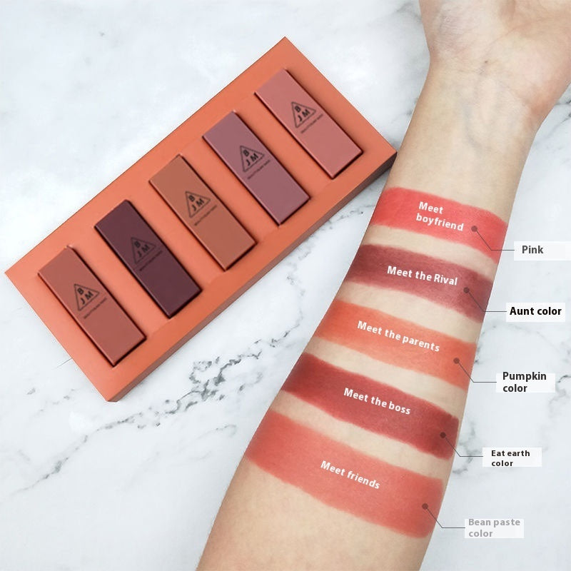 VitaGlow™ 5-in-1 Hydrating Matte Lipstick Set – Vitamin Infused Lip Perfection