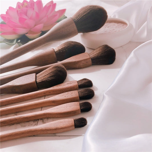 Elysian™ 10-Piece Natural Wood Handle Makeup Brush Set – Handcrafted Elegance for Effortless Beauty