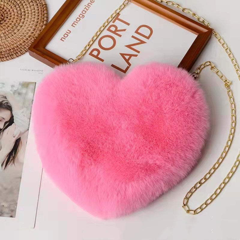 Fluffy Love Heart Plush Shoulder Bag – Cute Chain Crossbody Purse for Girls & Valentine’s Gifting