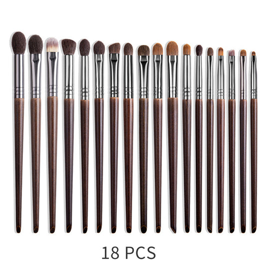 ProNaturé™ 18-Piece Natural Goat Hair Makeup Brush Set with Travel Case