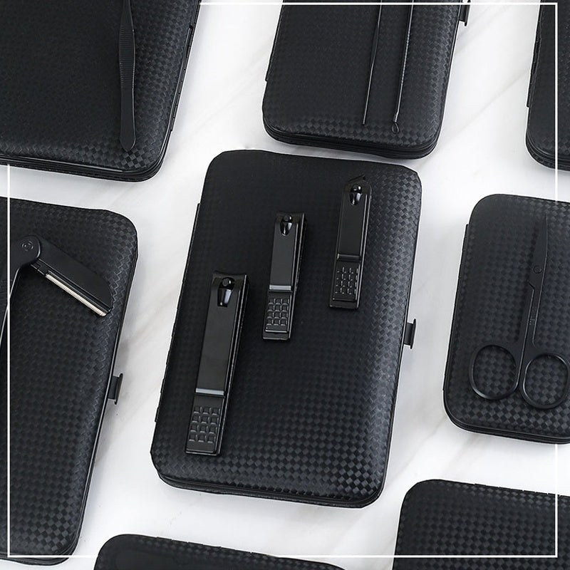 Professional 18-in-1 Luxury Nail Clippers & Pedicure Grooming Kit – Stainless Steel Manicure Set for Home & Travel